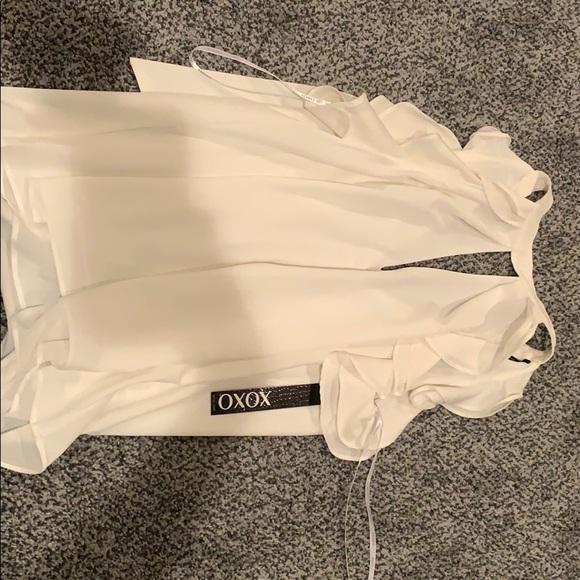 Ruffled top - Picture 2 of 2